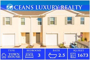 155 Reena Dr in Daytona Beach, FL - Building Photo