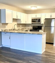 Cottage Villas of Arden Hills in Arden Hills, MN - Foto de edificio - Building Photo