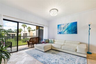 3320 Olympic Dr in Naples, FL - Building Photo - Building Photo