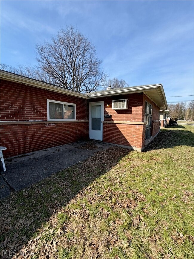 3028 Northgate Ave in Youngstown, OH - Building Photo - Building Photo