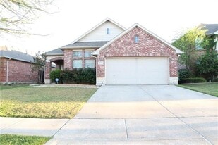 9632 Hathman Ln in Fort Worth, TX - Building Photo