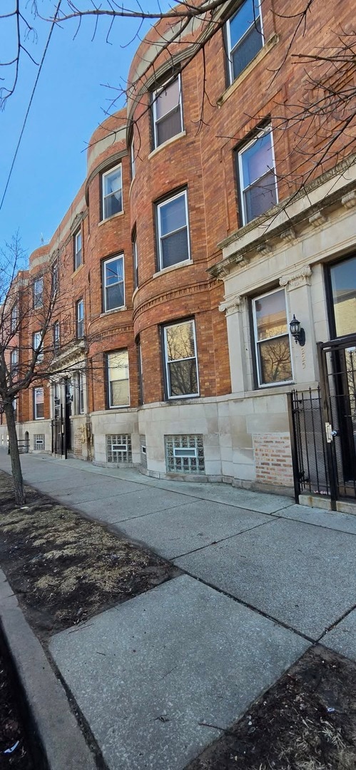 225 E 59th St in Chicago, IL - Building Photo - Building Photo