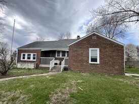 252 Coovert St in Columbus, IN - Building Photo
