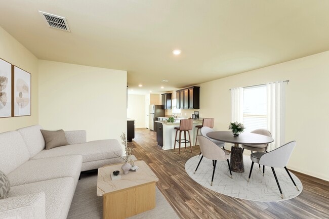 12036 Claudette St in San Antonio, TX - Building Photo - Building Photo