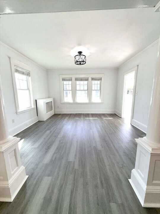 77 Proctor St in Salem, MA - Building Photo