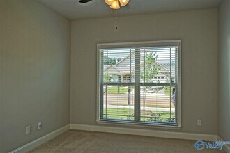 409 Bay Tree Ln SW in Huntsville, AL - Building Photo - Building Photo