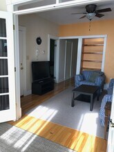 262 10th St, Unit 1 in Troy, NY - Building Photo - Building Photo