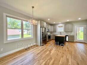 308 London Rd in Asheville, NC - Building Photo - Building Photo