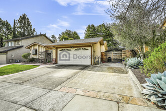 36085 Easterday Way in Fremont, CA - Building Photo - Building Photo