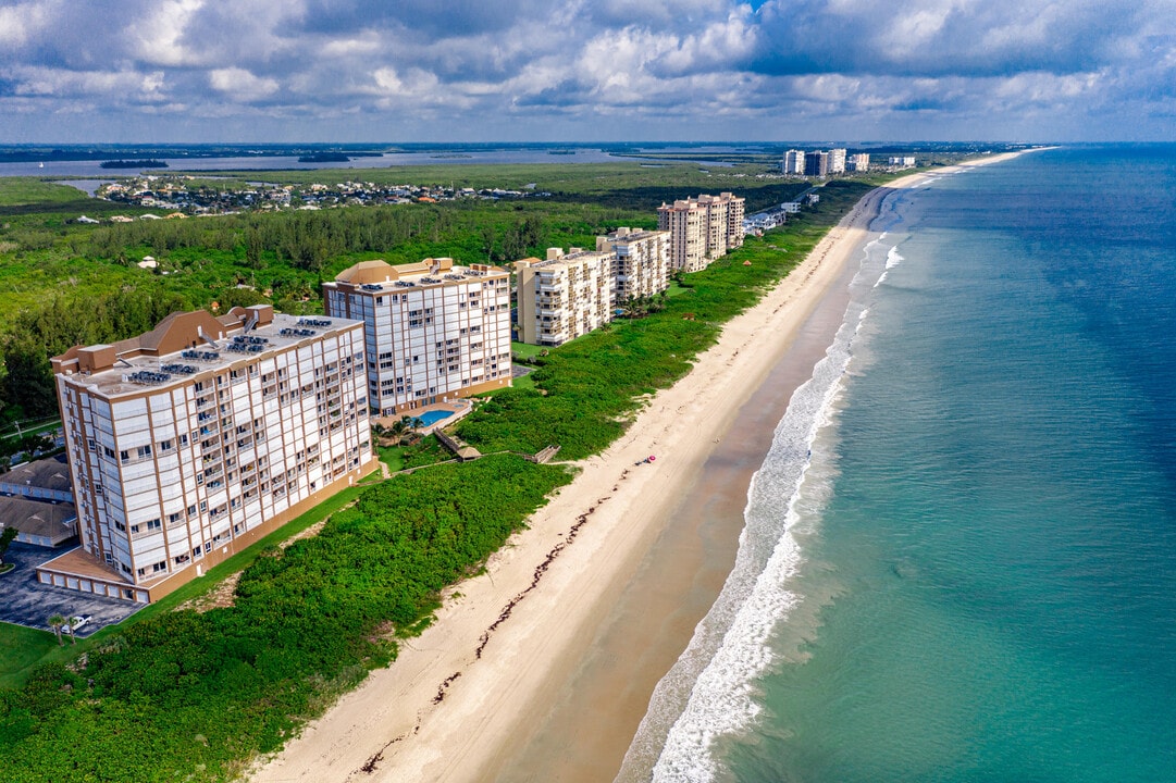 4180 N Hwy A1A-Unit -403b in Fort Pierce, FL - Building Photo