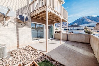 1054 Healy St-Unit -1054 Healy St Ogden UT 84 in Ogden, UT - Foto de edificio - Building Photo