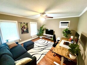 16 Charles St in Middletown, NY - Building Photo - Building Photo