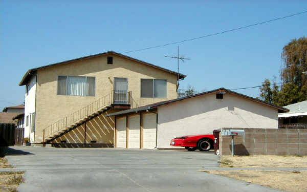 37029 Locust St in Newark, CA - Foto de edificio - Building Photo