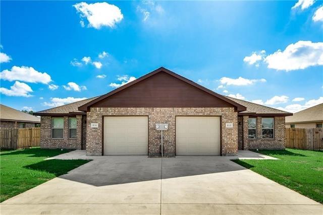 property at 612 N 6th St