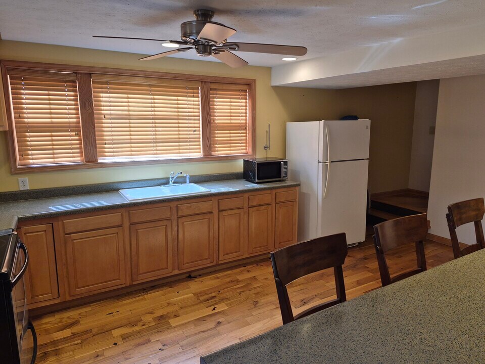 621 Gypsy Ave in Staunton, VA - Building Photo