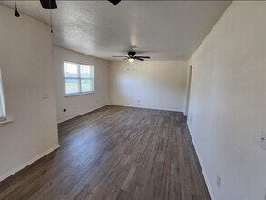 2421 N Prospect Ave in Oklahoma City, OK - Building Photo - Building Photo
