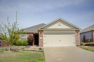 5839 E 148th Pl S in Bixby, OK - Building Photo