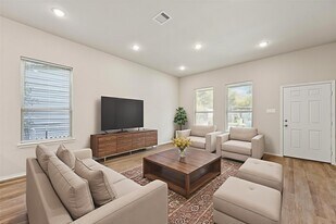 8685 Sassafras in Willis, TX - Building Photo