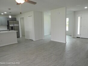 530 Seaport Terrace SE in Palm Bay, FL - Building Photo - Building Photo
