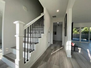 4102 Columbine Dr in Austin, TX - Building Photo - Building Photo