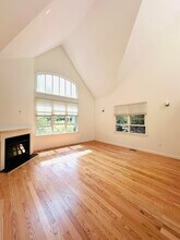 92 Johnson Woods Dr in Reading, MA - Building Photo - Building Photo