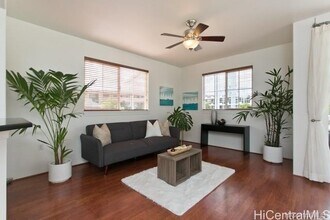 7018 Hawaii Kai Dr in Honolulu, HI - Building Photo - Building Photo