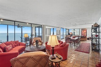 97 Sunset Dr in Sarasota, FL - Building Photo - Building Photo