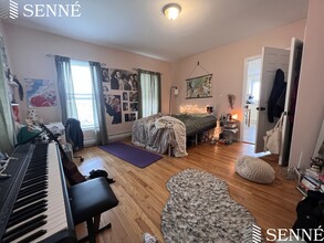 106 Columbia St, Unit 1 in Cambridge, MA - Foto de edificio - Building Photo