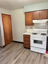 3414 Stoughton Rd, Unit 3414 Stoughton Rd. in Erie, PA - Foto de edificio - Building Photo