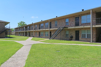 Columns On 59 Apartments in Houston, TX - Building Photo - Building Photo