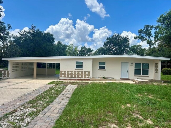 property at 1230 Hampton St