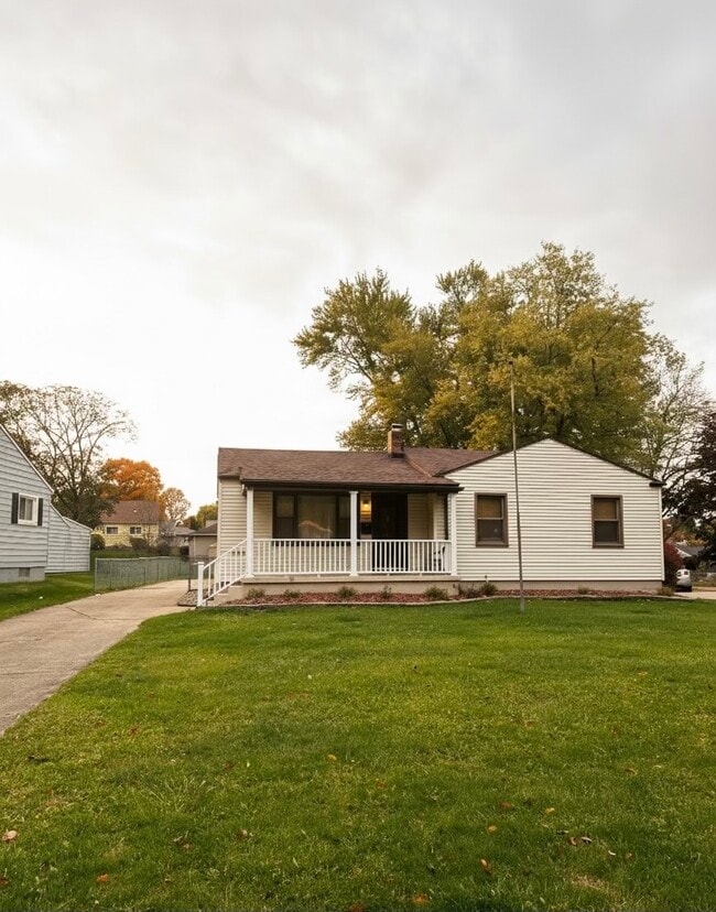 278 Hopewell Dr in Struthers, OH - Building Photo - Building Photo