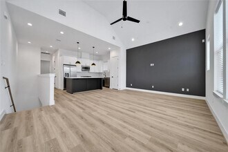 1506 Ryon St in Houston, TX - Building Photo - Building Photo