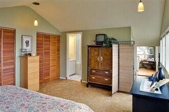 517 N Forest St in Bellingham, WA - Building Photo - Building Photo