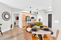 Plaza Apartments in Calgary, AB - Building Photo - Building Photo