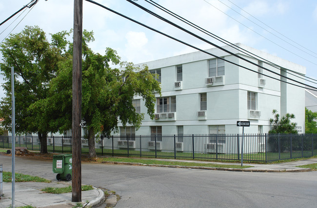 Holy Comforter Senior Housing in Miami, FL - Building Photo - Building Photo