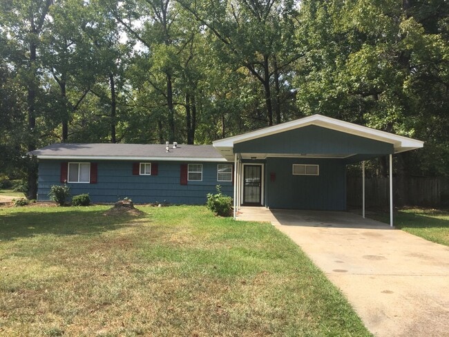 3141 Meadow Forest Dr