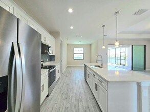 1903 NW 29th Ave in Cape Coral, FL - Building Photo - Building Photo