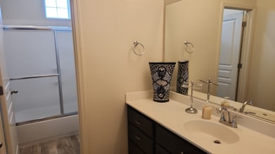 2122 Leo St in Manteca, CA - Building Photo - Building Photo