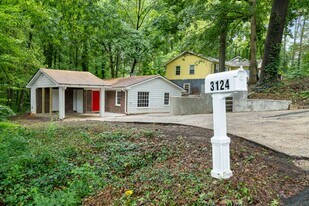 3124 Shirley Dr in Kennesaw, GA - Building Photo