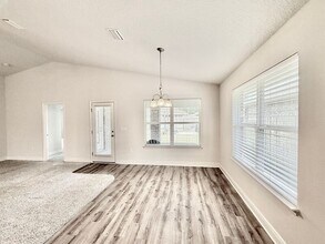 4117 Hazelhurst Dr in Milton, FL - Building Photo - Building Photo