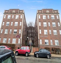 Locust Towers in Philadelphia, PA - Building Photo - Building Photo