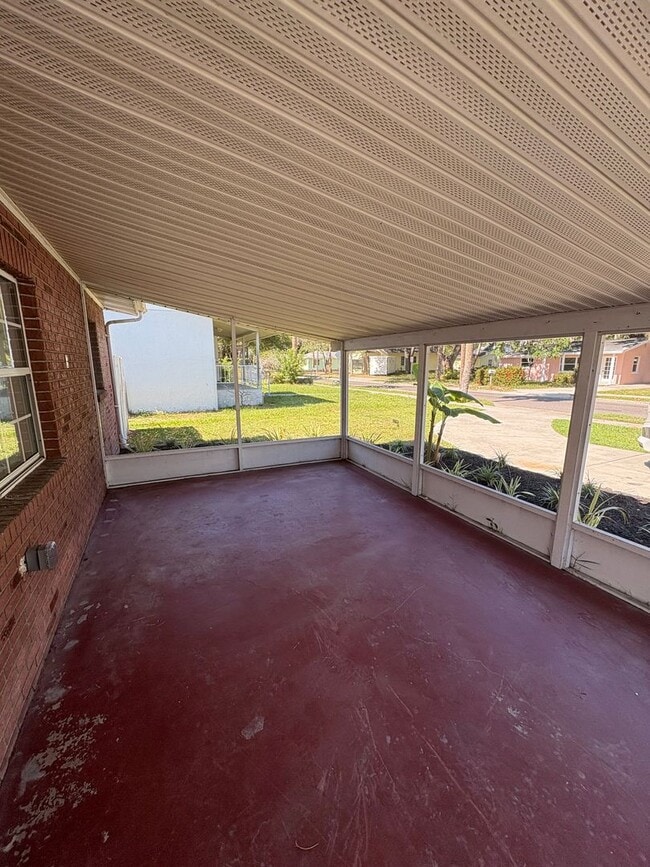 322 Banana St in Tarpon Springs, FL - Building Photo - Building Photo