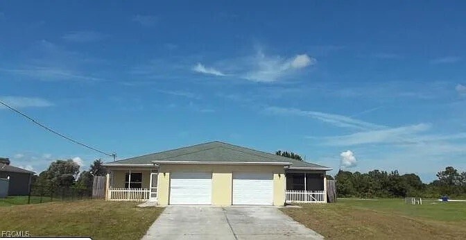 531 Alabama Rd S in Lehigh Acres, FL - Building Photo