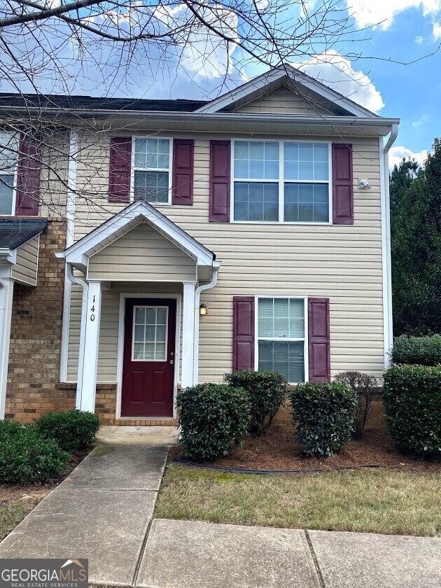 property at 140 Prattling Ct