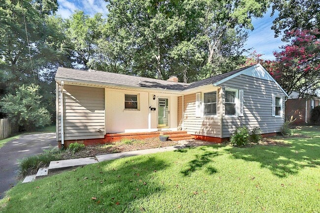 228 Seneca Pl in Charlotte, NC - Building Photo - Building Photo