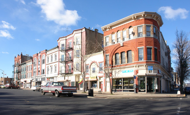 171-175 North Ave in Plainfield, NJ - Foto de edificio - Building Photo