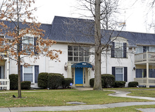 1920 Queenswood Dr in Findlay, OH - Building Photo - Building Photo