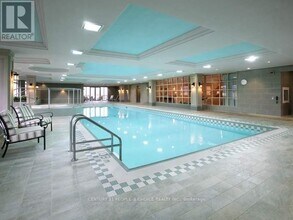 710 Humberwood Blvd in Toronto, ON - Building Photo - Building Photo