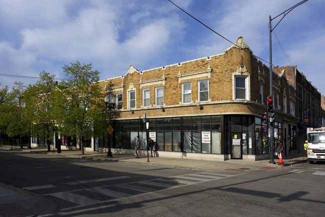 2601 W Lawrence Ave in Chicago, IL - Building Photo - Building Photo